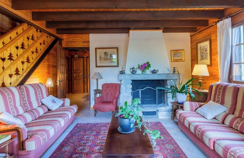 Chaparon Chalet De Esquí | Chalet "La Boissellerie" con vistas al lago, piscina privada y Wi-Fi