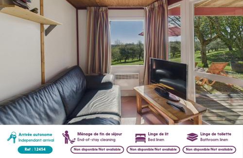 Salignac-Eyvignes Chalet De Esquí | Chalet La Brousse pour 5 personne avec piscine