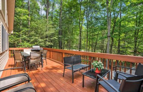 Gouldsboro Chalet De Esquí | Chalet Lake, Movie Theater, Hot Tub, Arcade