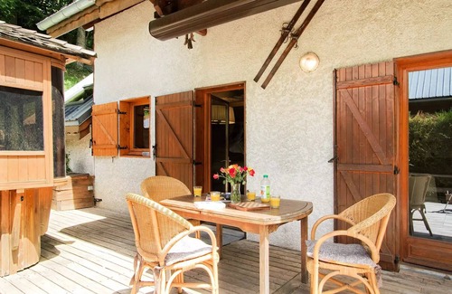 Venosc Chalet De Esquí | Chalet Larch - Quality chalet with Jacuzzi