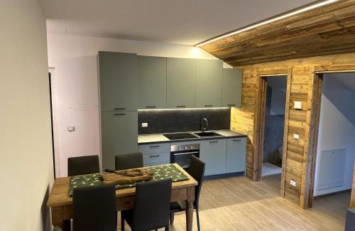 Aprica Apartamento | CHALET LAURA apricacasevacanze