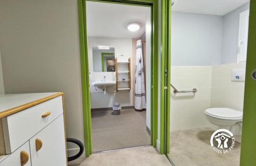 Villiers-Charlemagne Casa | Chalet le Bass