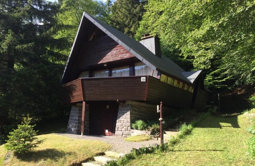 Mont-Dore Chalet De Esquí | chalet le balcon du Sancy - location du samedi au samedi - linge de lits fournis - option ménage fin de séjour non proposée
