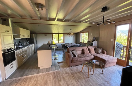 Le Tholy Chalet De Esquí | Chalet les Brimbelles, 8min from Lac de Gérardmer on the edge of the forest with view