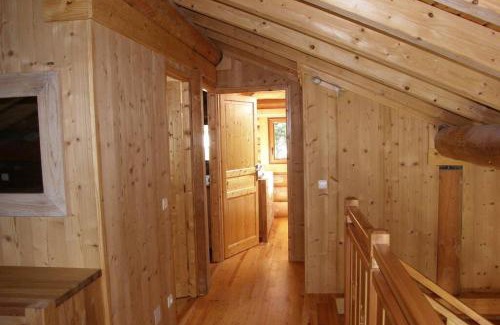 Superbolquere Chalet De Esquí | Chalet les SORBIERS, en rondins, classé 4*étoiles