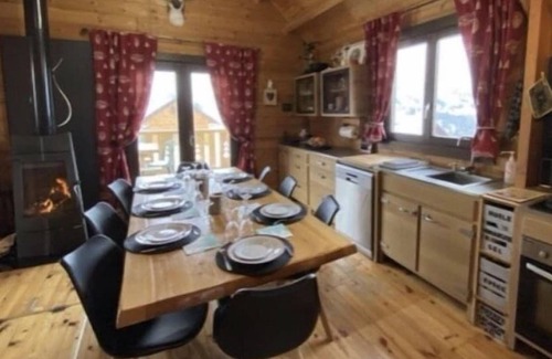 Camurac Chalet De Esquí | Chalet 'Les Volets Verts' con vistas a la montaña, sauna privada y Wi-Fi