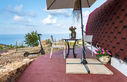 Tusa Alquiler De RV | Chalet "Limone" with Private Pool, Private Terrace & Wi-Fi