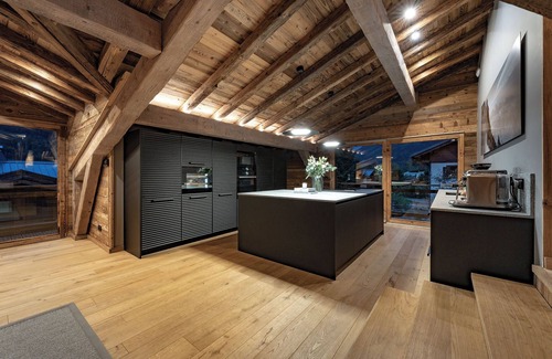 Chamonix-Mont-Blanc Casa | Chalet Lupa by Hip Chalets Spacious and exclusive family chalet.