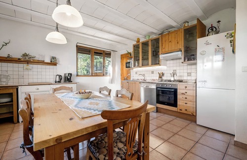 Montreal Chalet De Esquí | Chalet 'Mariti' con vistas al mar, terraza privada y Wi-Fi