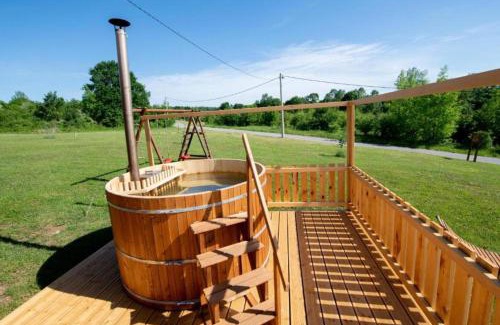 Rakovica Casa | Chalet Markoci With Hot Tub - Happy Rentals