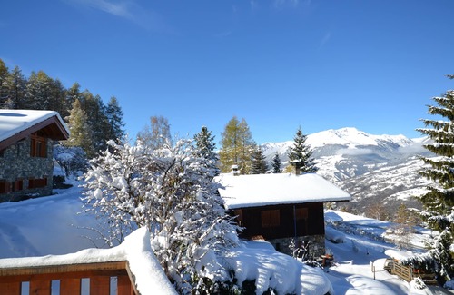 Bellentre Chalet De Esquí | Chalet con servicio de baño (demi pension) 20m para pista jacuzzi chimenea calentador de arranque