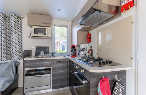 Gastes Alquiler De RV | Chalet 'Mobilehome Véronique ' con terraza privada, Wi-Fi y aire acondicionado