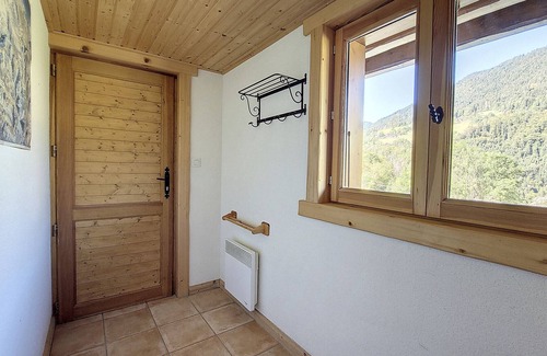 Le Biot Chalet De Esquí | Chalet MON FRERE - 4 BEDROOMS - WIFI - 10 PEOPLE - GARDEN - LEBIOT