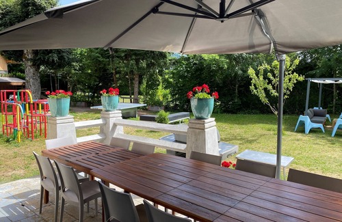 Lans-en-Vercors Chalet De Esquí | Chalet mountain apartment, sleeps 15, village center