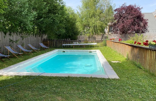Lans-en-Vercors Chalet De Esquí | Chalet mountain apartment, sleeps 15, village center