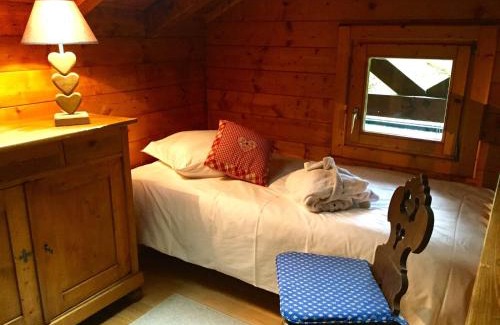 Bousseviller Chalet De Esquí | Chalet near Bitche with Private Sauna