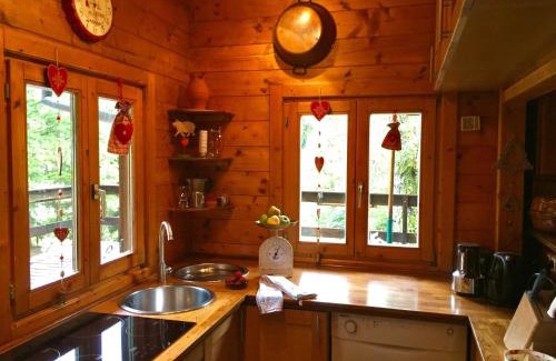 Bousseviller Chalet De Esquí | Chalet near Bitche with Private Sauna