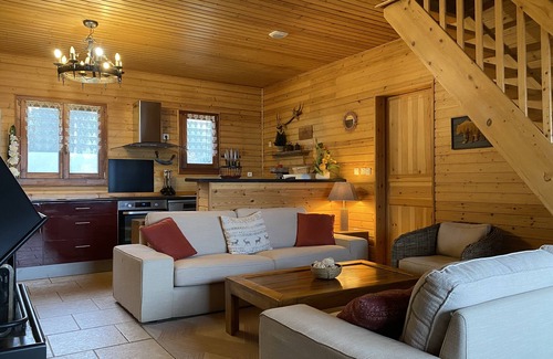Eyne 2600 Chalet De Esquí | CHALET NEIGE ET SOLEIL 600 metros de las laderas de Eyne