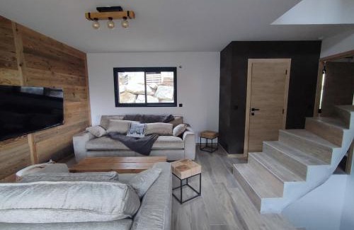 Egat Chalet De Esquí | Chalet NEUF Jacuzzi Terrasse Salle jeux proche Font Romeu