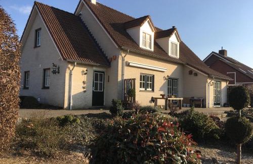 Brandt Chalet De Esquí | Chalet or Apartment nearby Roermond Outlet