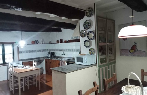 Becerrea Casa | Chalet 'Palacio De Cantiz' con terraza privada, jardín privado y Wi-Fi