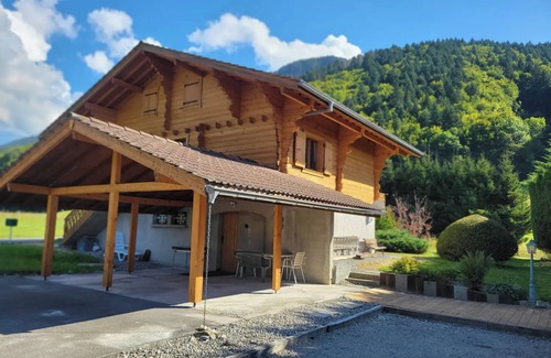 Bernex Chalet De Esquí | Chalet 'Phidel - 11 Personnes' con vistas a la montaña, terraza privada y Wi-Fi