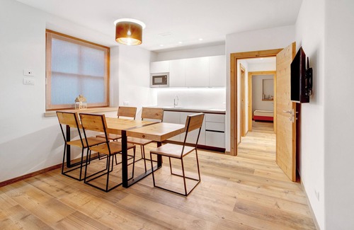 Bormio Chalet De Esquí | Chalet 'Pieri - Appartamento Bedogn' con vistas a la montaña y Wi-Fi