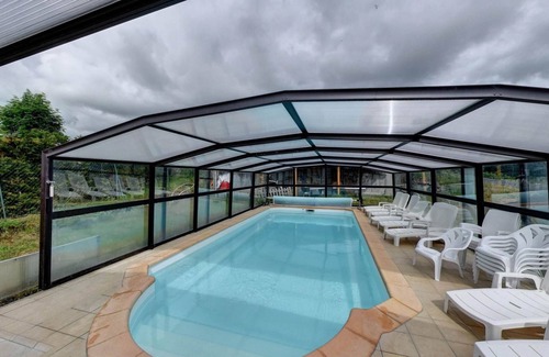 Saint-Flour Apartamento | Gîte-Chalet *** Puy Mary 'piscina de sal' cerca de Saint Flour hasta 13 personas