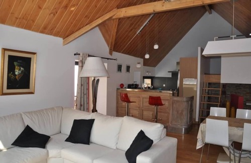 Bagneres-de-Luchon Chalet De Esquí | Chalet renovado por un arquitecto en el centro