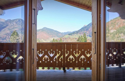Saint-Jean-dʼAulps Chalet De Esquí | Chalet Roche de Pierre - enjoy mountain views and spa - OVO Network