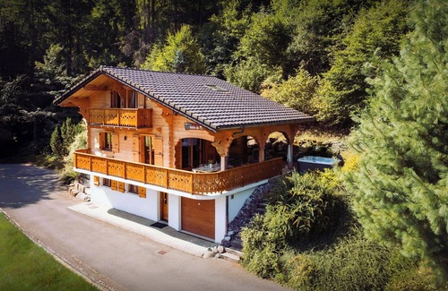 Saint-Jean-dʼAulps Chalet De Esquí | Chalet Roche de Pierre - enjoy mountain views and spa - OVO Network