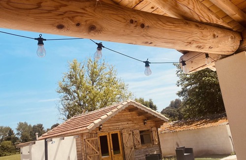 Arles Chalet De Esquí | Chalet Romantique à la Campagne