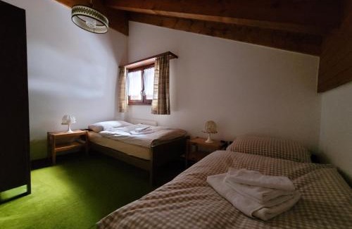 Ernen Apartamento | Chalet-Schümli Maisonette