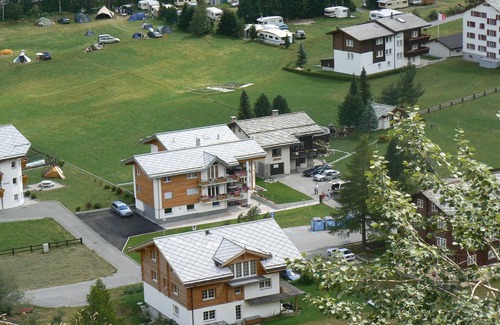 Saas Grund Chalet De Esquí | Chalet en Saas Valley con Vistas a Montañas