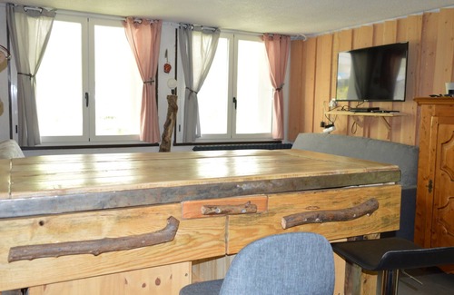 Eaux-Bonnes Apartamento | Chalet style studio 10 meters from the foot of the slopes, Gourette