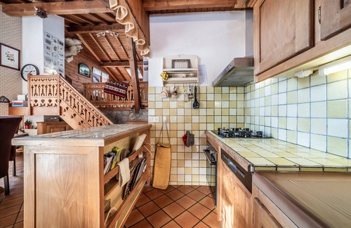 Morzine Chalet De Esquí | Chalet "Sun River" con vistas a la montaña, terraza privada y Wi-Fi