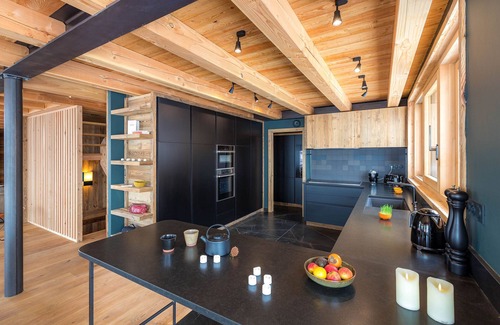 Monetier-les-Bains Chalet De Esquí | Chalet le Tabuc, Serre Chevalier espacioso, cálido y contemporáneo