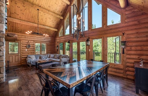 Labelle Chalet De Esquí | Chalet Tarzan - Spa, Nature & Near MontTremblant