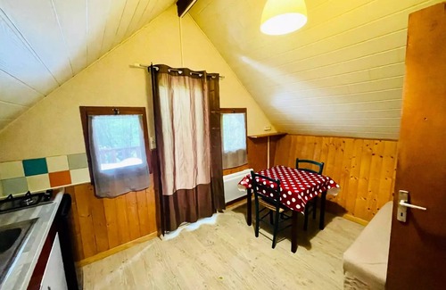 Camon Chalet De Esquí | Chalet Tournesol Standard 14m2 (ohne Sanitäranlagen) - 1 Schlafzimmer + Terrasse 9m2 2 Personen