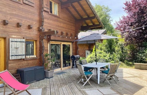 Burdignin Chalet De Esquí | Chalet traditionnel avec vue exceptionnelle