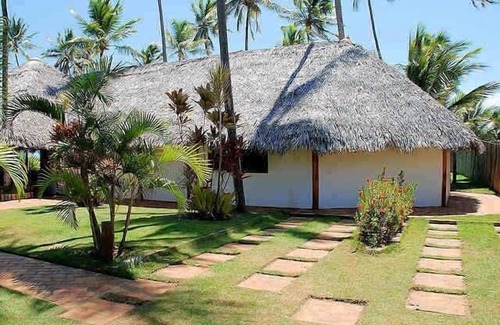 Praia do Forte Casa | CHALET TROPICAL / FRONTERA BEACH - 10 PERSONAS