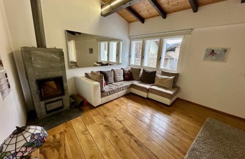 Chermignon Apartamento | Chalet typique du Valais,Maison bio et bien-être!