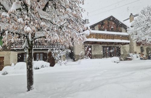 Icogne Chalet De Esquí | Chalet typique proche Crans Montana