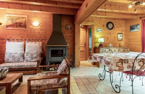 Etobon Casa | Chalet typiquement franc-comtois avec Wifi et cheminée à Étobon - FR-1-583-405