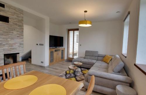 Korenov Chalet De Esquí | Chalet U Krále-3 by Interhome