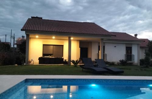 Salcidos Casa | Chalet Vacacional As Aceñas