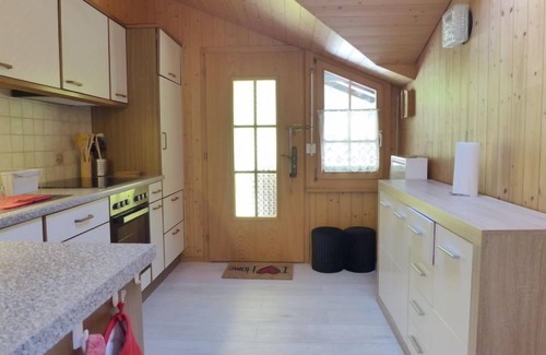 Niederried bei Interlaken Apartamento | Chalet Vamika by Interhome