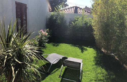 Camaret-sur-Aigues Chalet De Esquí | Chalet VIP mit Privatem Jacuzzi und Garten