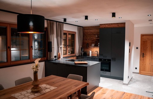 Ried im Zillertal Apartamento | Chalet WildRuh - Gams Suite