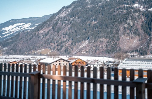 Ried im Zillertal Apartamento | Chalet WildRuh - Gams Suite